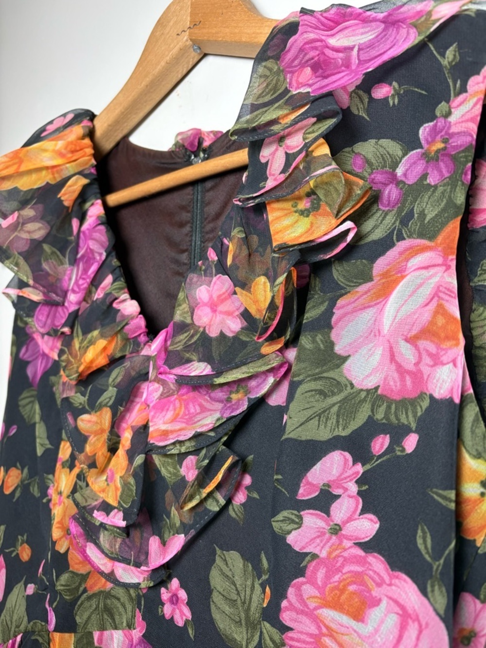 Vintage 1960s/70s Futura Couture of NY Floral Chiffon Maxi Dress - Picture 3 of 12